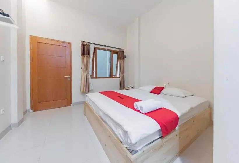 Hotelli Reddoorz Syariah Near Dprd Kabupaten Subang