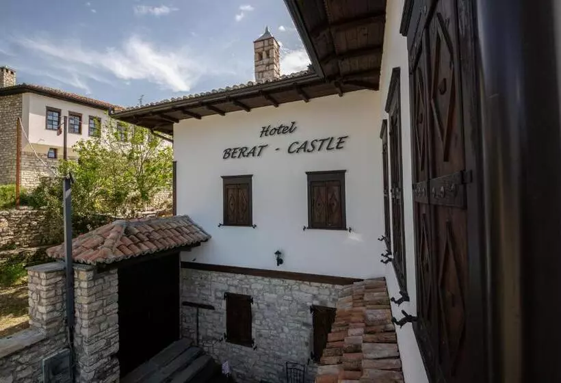 ホテル Berati Castle