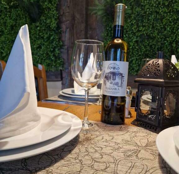 هتل Etno Kuca Sa Konacistem Gocko