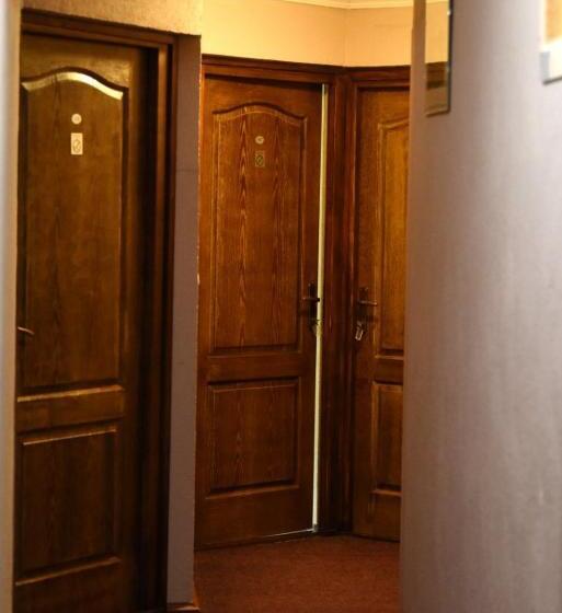 هتل Etno Kuca Sa Konacistem Gocko