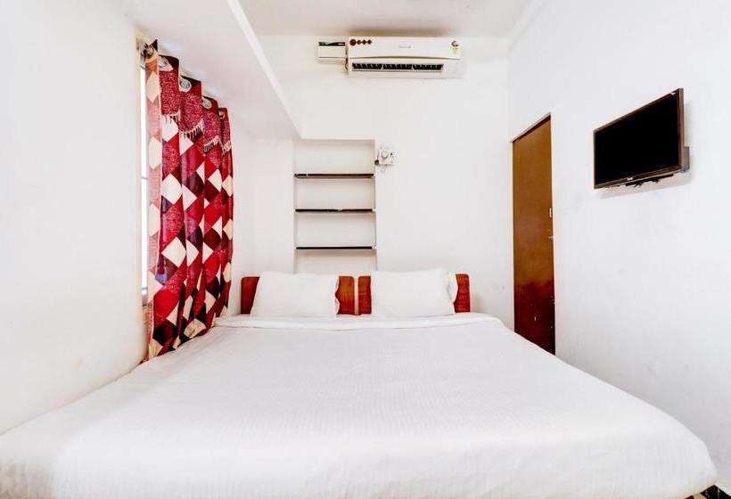 פנסיון Oyo 80441 Dhs Residency