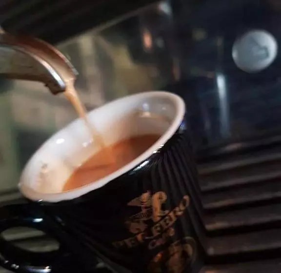 ペンション Piac Vendégház