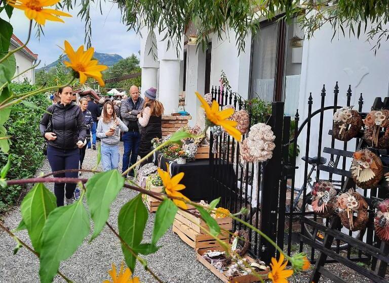 ペンション Piac Vendégház