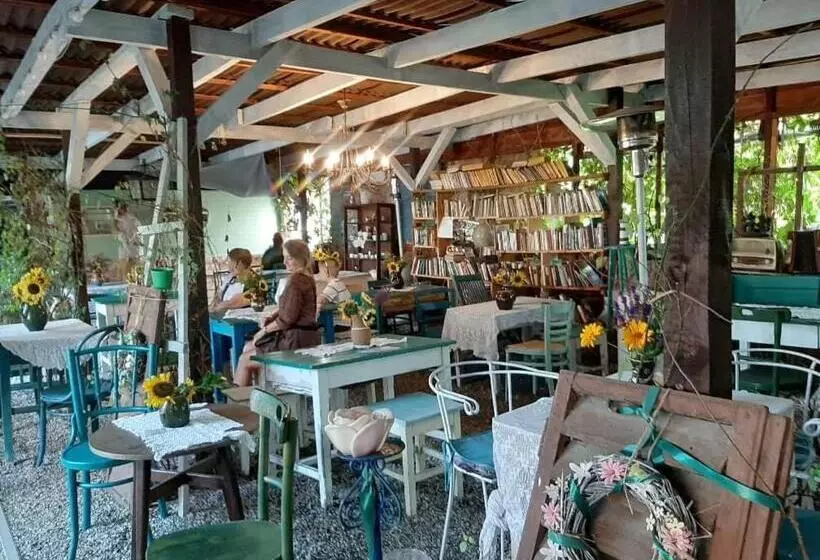 ペンション Piac Vendégház