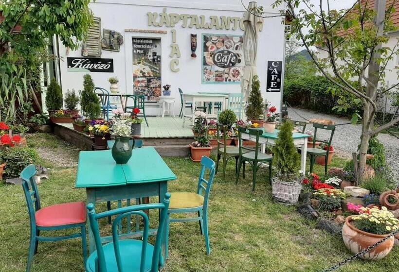 ペンション Piac Vendégház