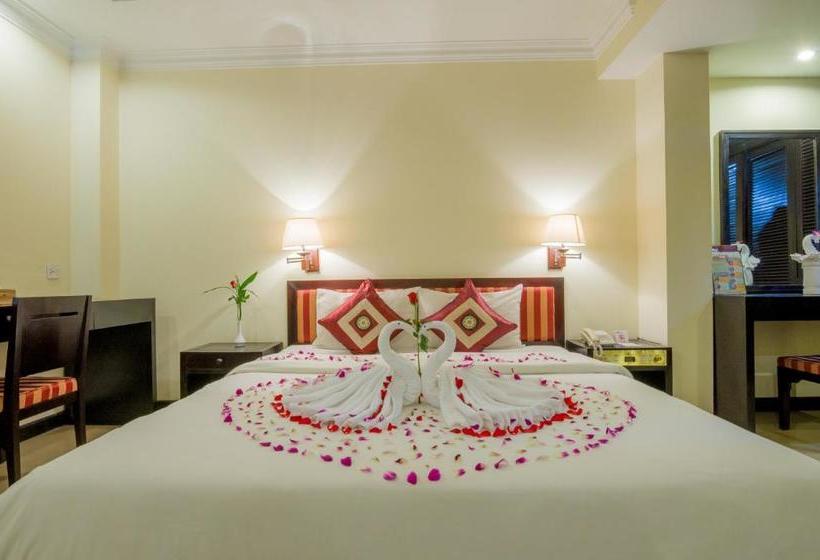 هتل Angkor Riviera