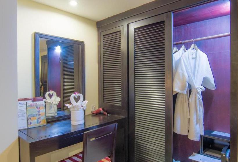 هتل Angkor Riviera