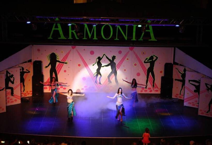 בית מלון כפרי Armonia Holiday Village & Spa