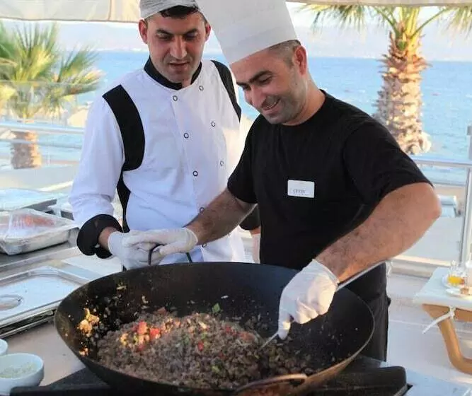 ホテル Armonia Holiday Village & Spa