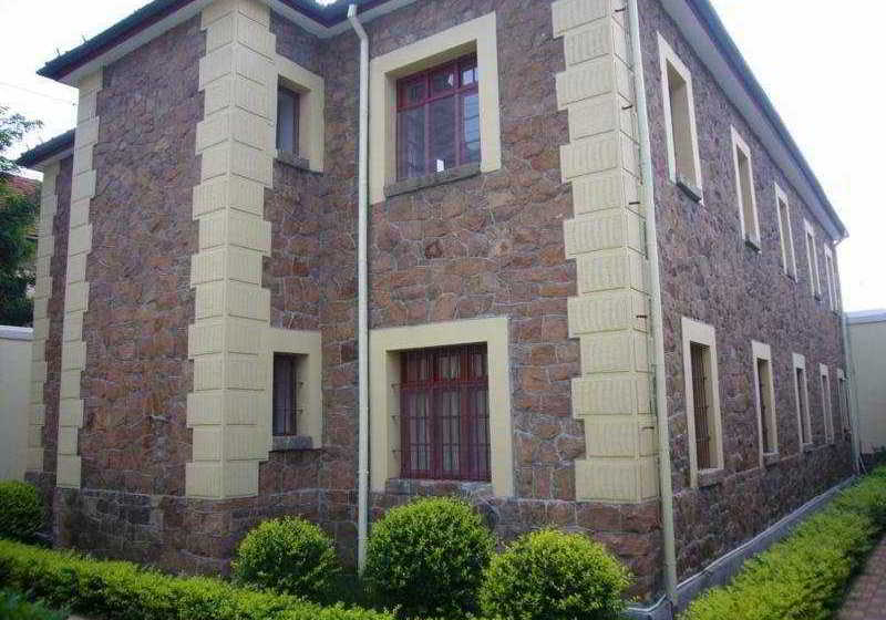 Отель Beach Castle