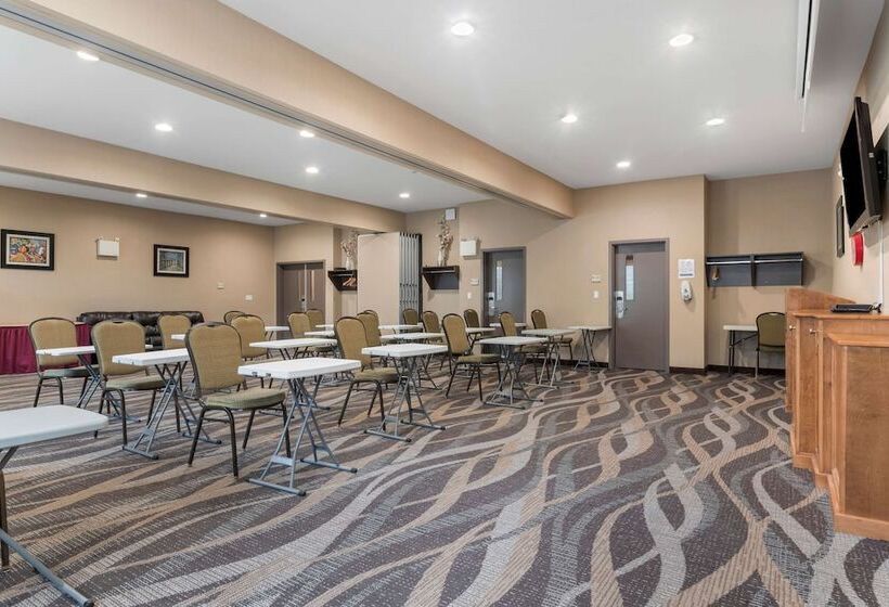 Best Western Plus Saint John Hotel & Suites