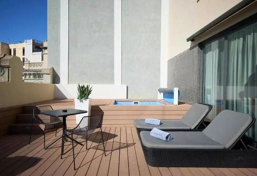 Отель Catalonia Catedral