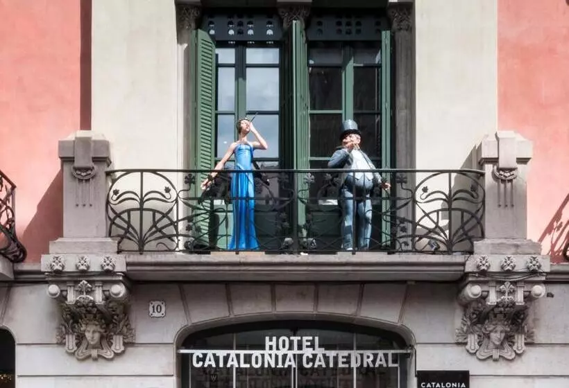 Отель Catalonia Catedral