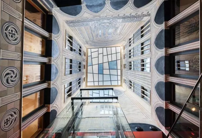 Отель Catalonia Catedral