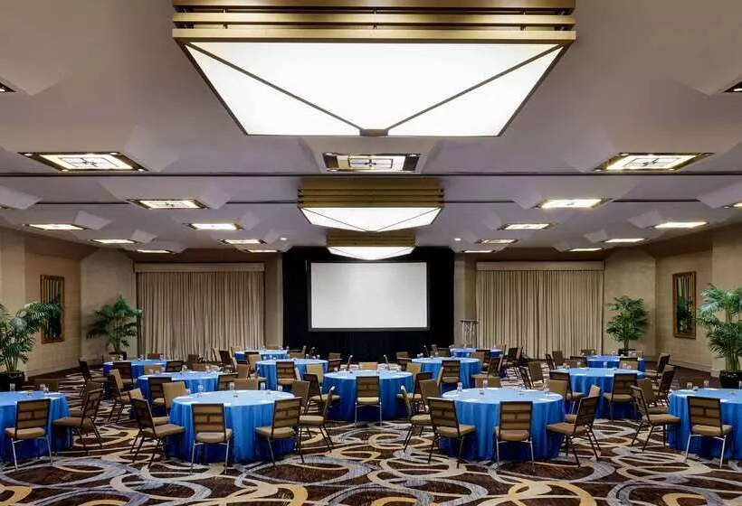 هتل Doubletree By Hilton  Philadelphia Center City