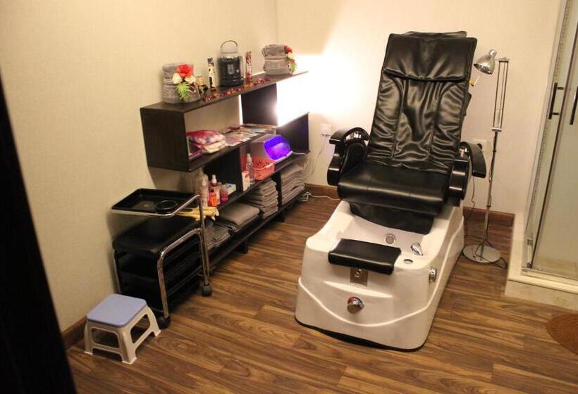 Executives Hotel   Olaya