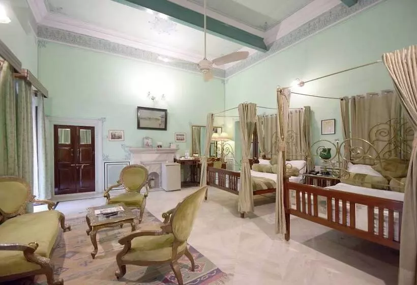 Hotel Hari Mahal Palace By Pachar Group