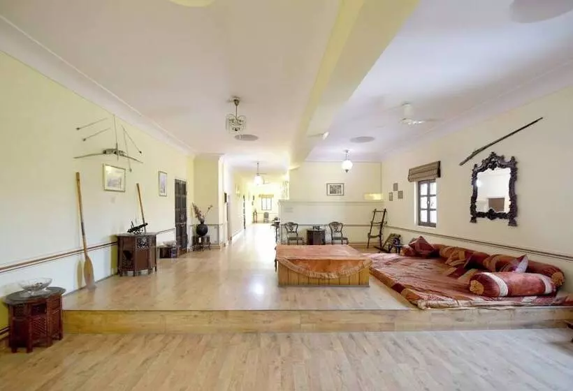 Hotel Hari Mahal Palace By Pachar Group