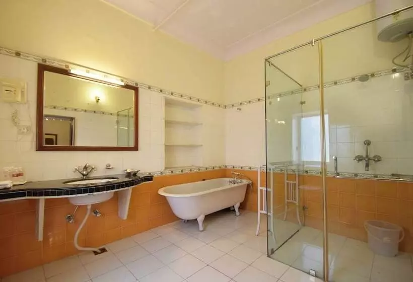 Hotel Hari Mahal Palace By Pachar Group