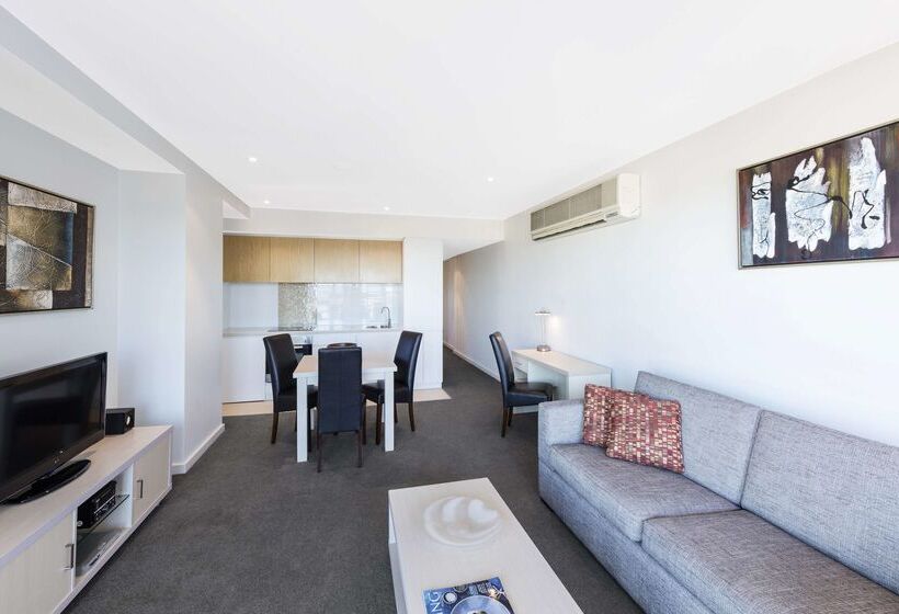 בית מלון כפרי Istay Precinct Adelaide