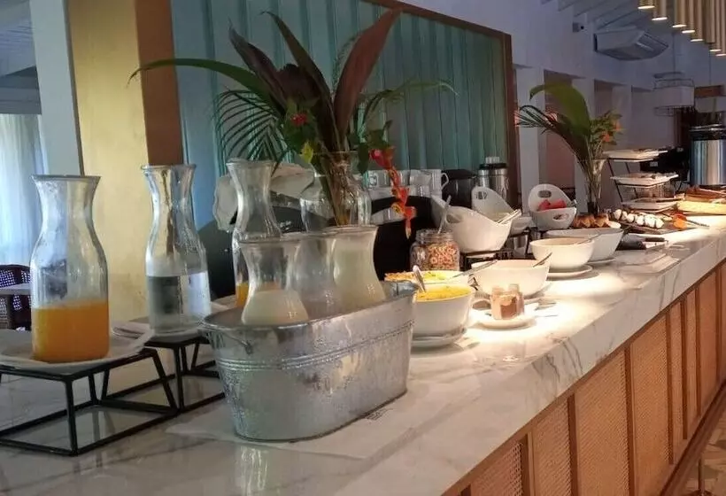 בית מלון כפרי La Reserva Virgin Lodge