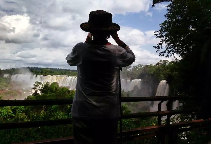 בית מלון כפרי La Reserva Virgin Lodge