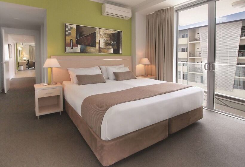 فندق Oaks Townsville Gateway Suites
