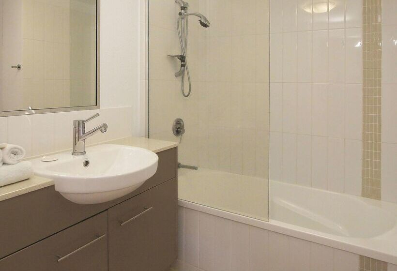 فندق Oaks Townsville Gateway Suites