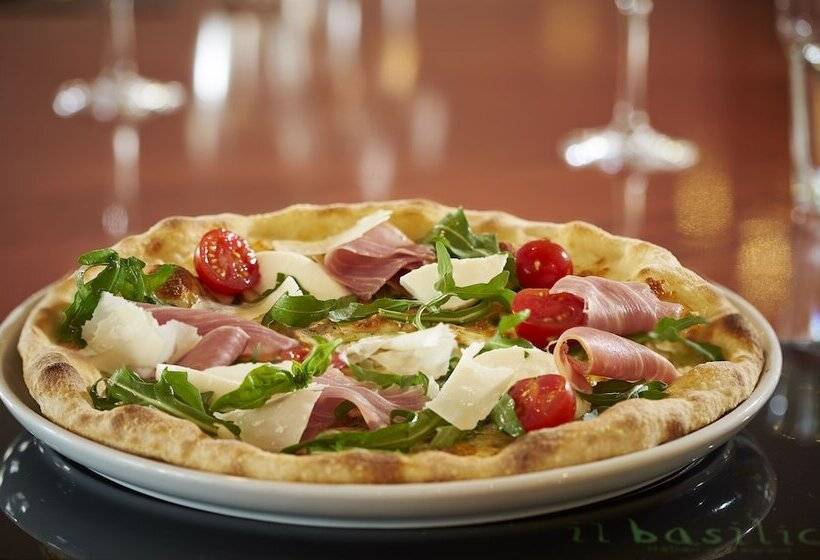 هتل Portobay Teatro