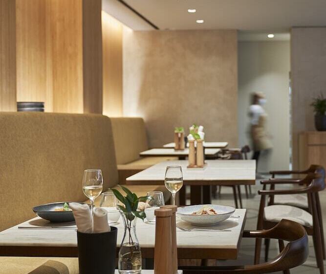 هتل Portobay Teatro