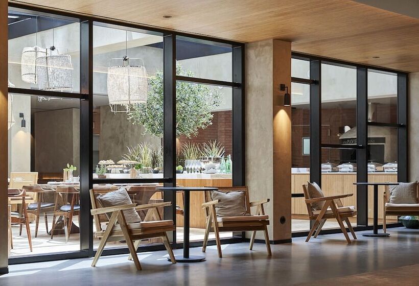 هتل Portobay Teatro