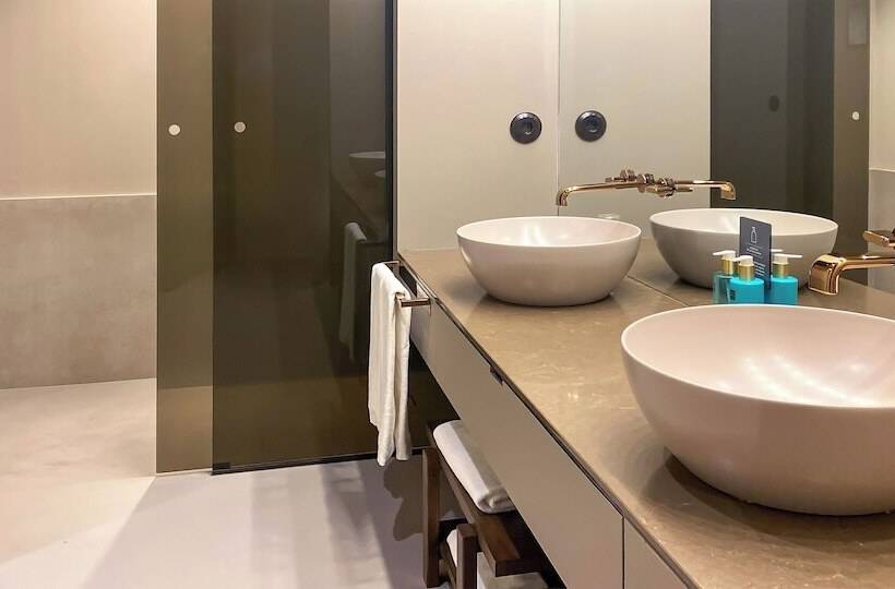 هتل Portobay Teatro