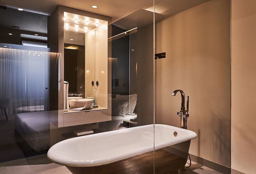 هتل Portobay Teatro