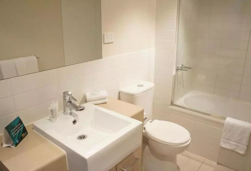 호텔 Quest Chermside