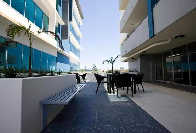 호텔 Quest Chermside