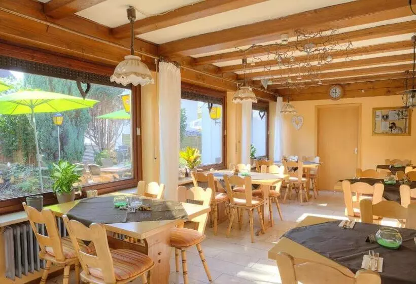 Отель Rammersweier Hof