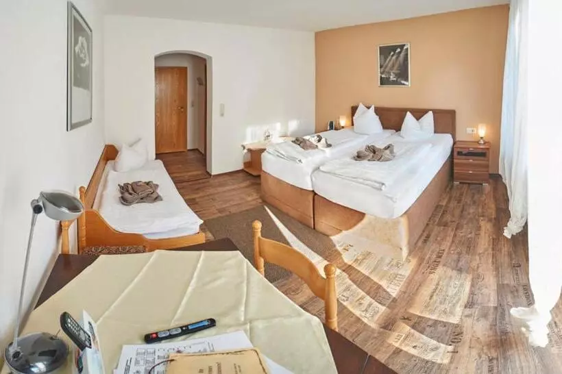 Отель Rammersweier Hof