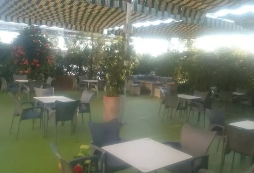 ホテル Restaurante Sostenible La Laguna