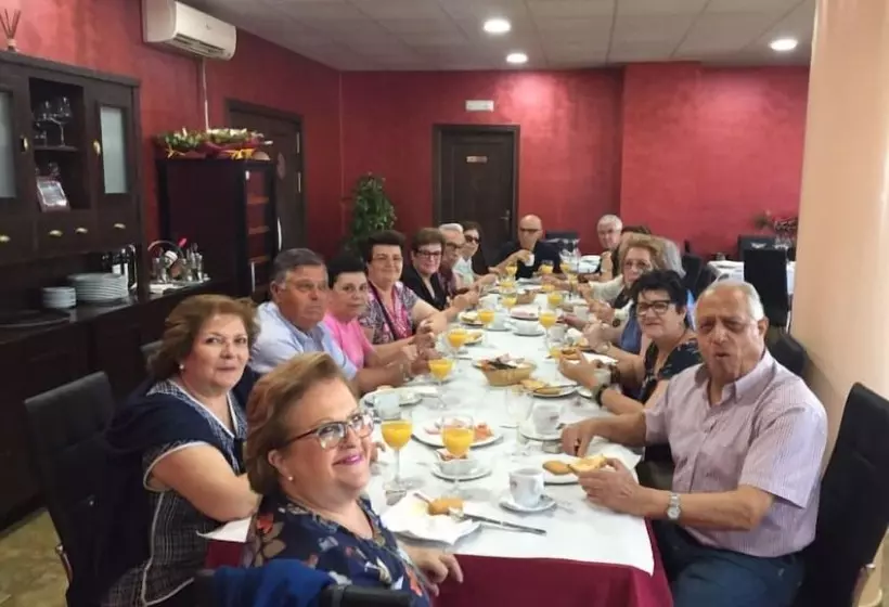 ホテル Restaurante Sostenible La Laguna