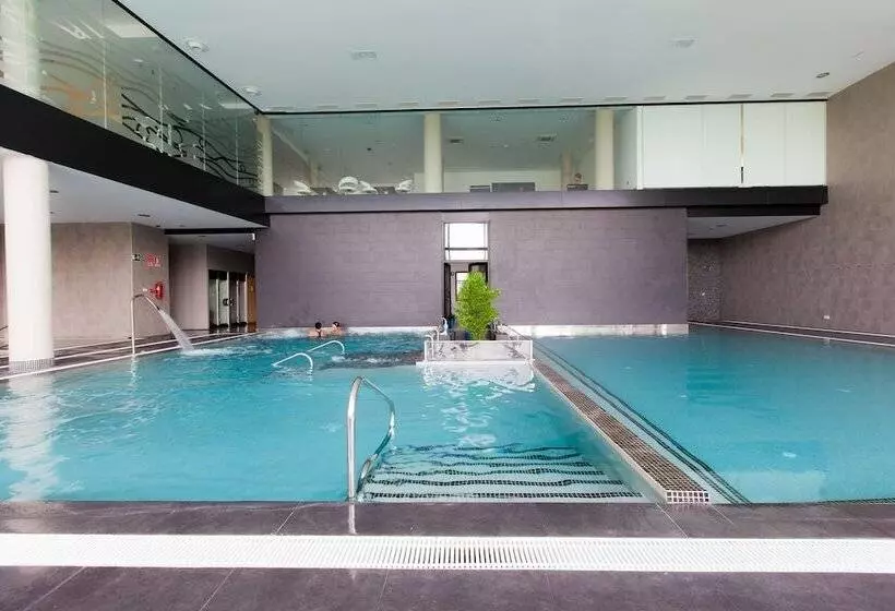 בית מלון כפרי Balneario De Zújar