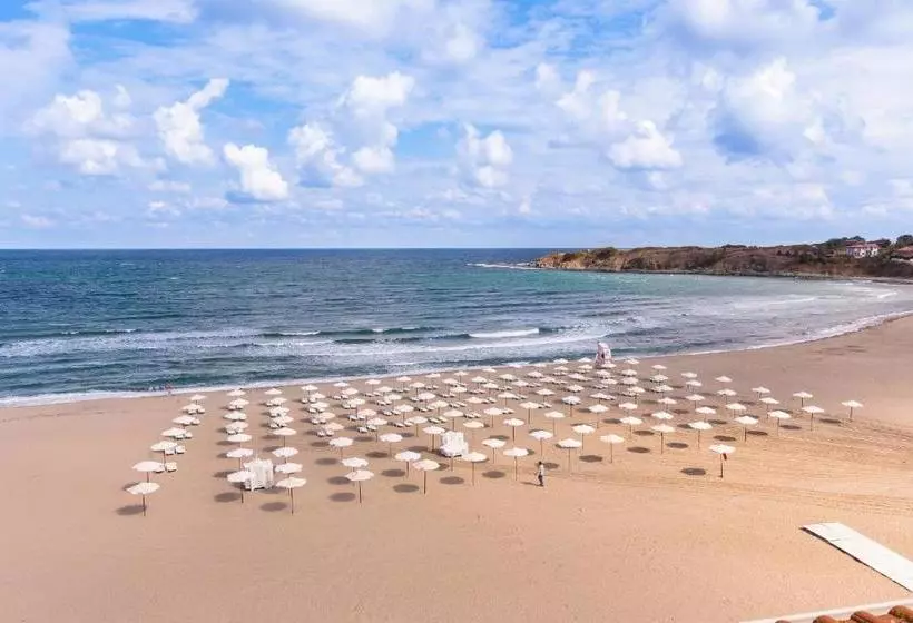 Отель Serenity Bay