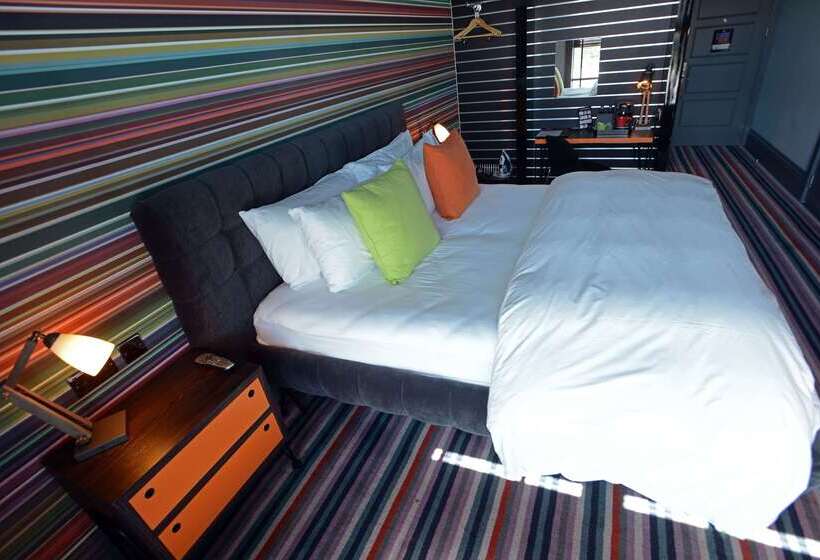 Village Hotel London Watford