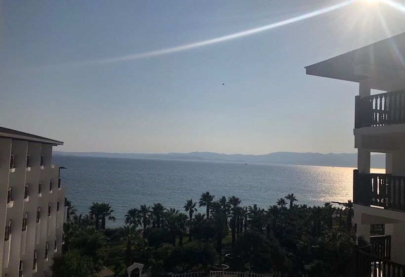 Kerasus Resort Hotel