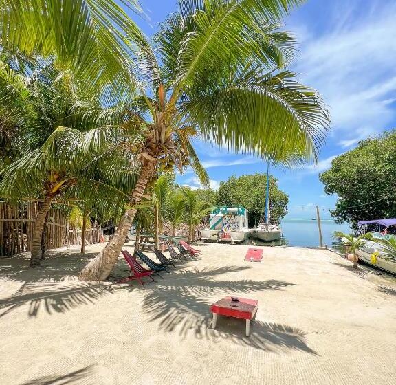 Bella S Backpackers Hostel