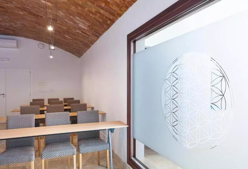 ホテル Ad Hoc Vitae Retreats & Health Only Adults