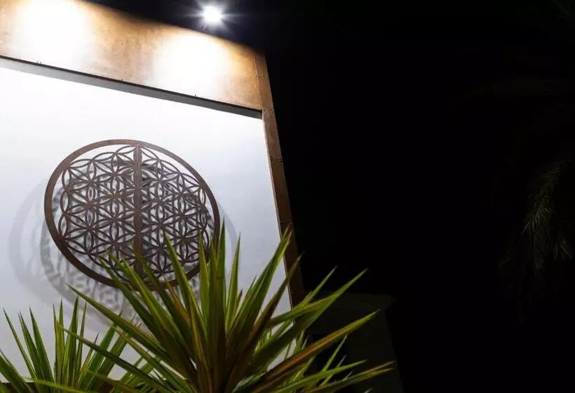 ホテル Ad Hoc Vitae Retreats & Health Only Adults