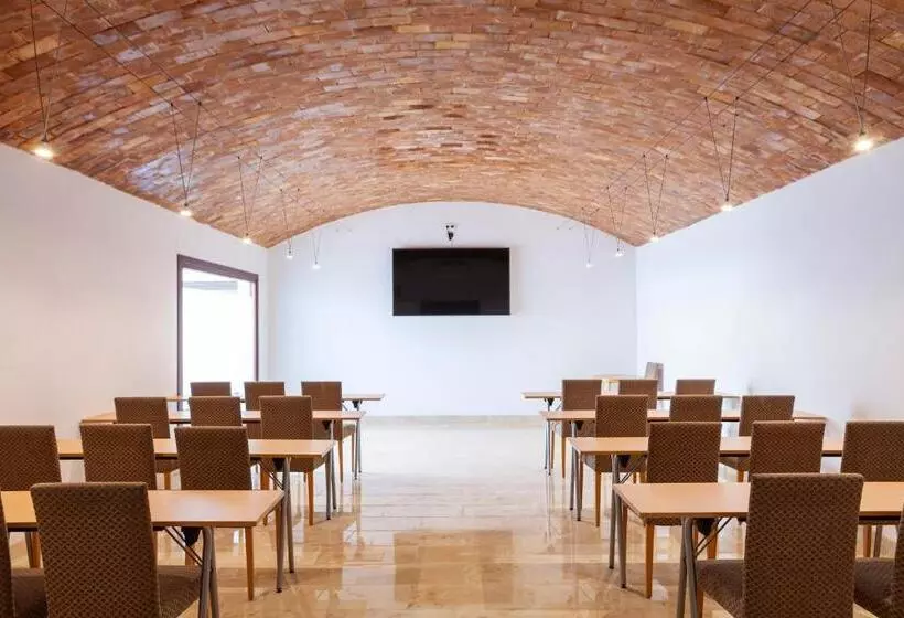 ホテル Ad Hoc Vitae Retreats & Health Only Adults