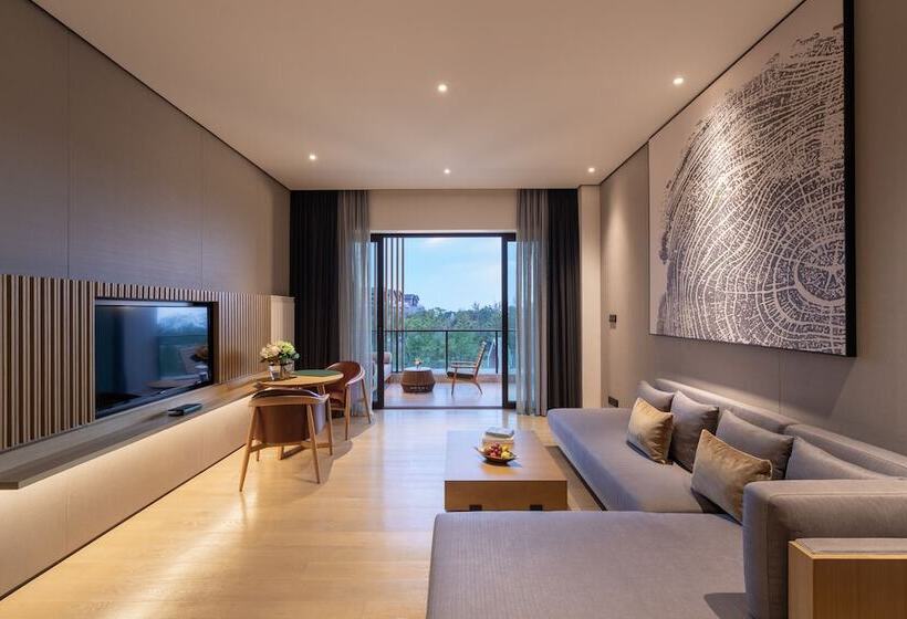 Hotel Melia Chongqing