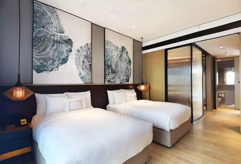 Hotel Melia Chongqing