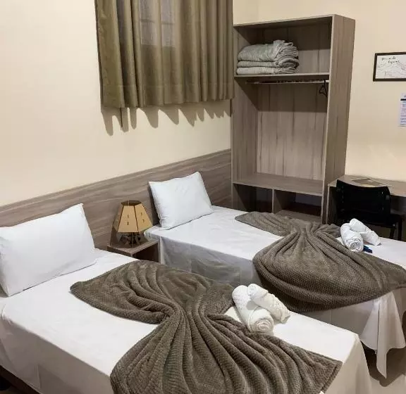 Hotelli Pousada Montanhas Das Gerais